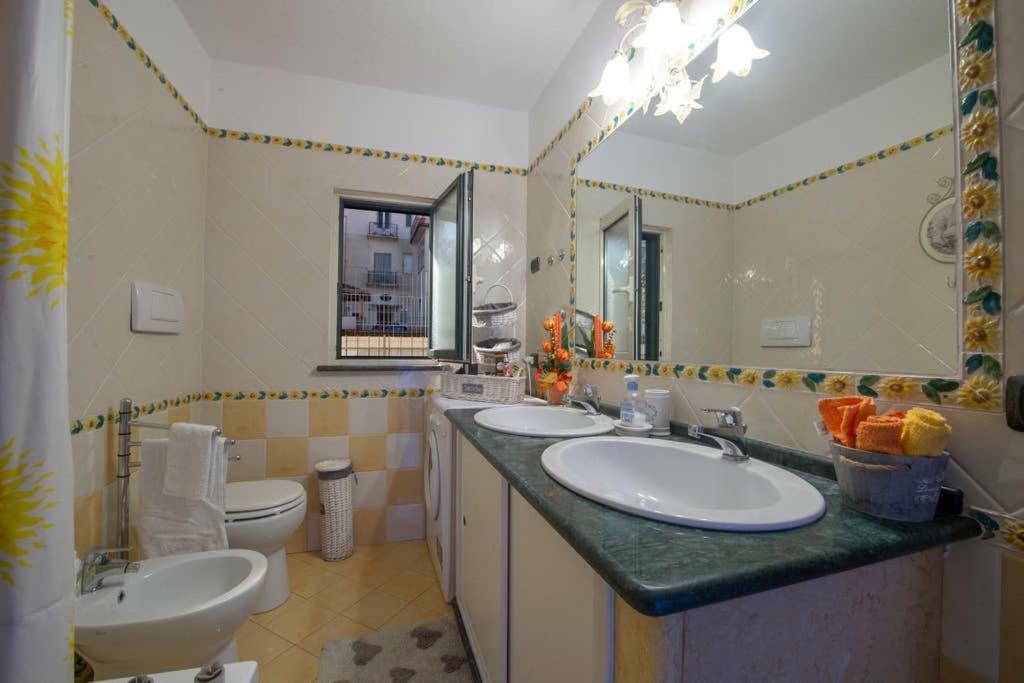 Ferienwohnung Mansarda Ciaciano Bomerano Exterior foto
